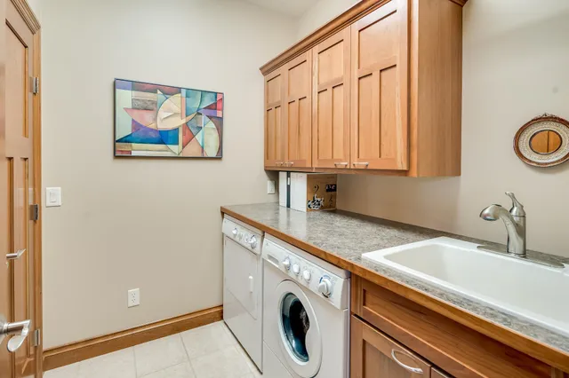 $624,000 | 121 Viking Court, Mankato, MN 56001