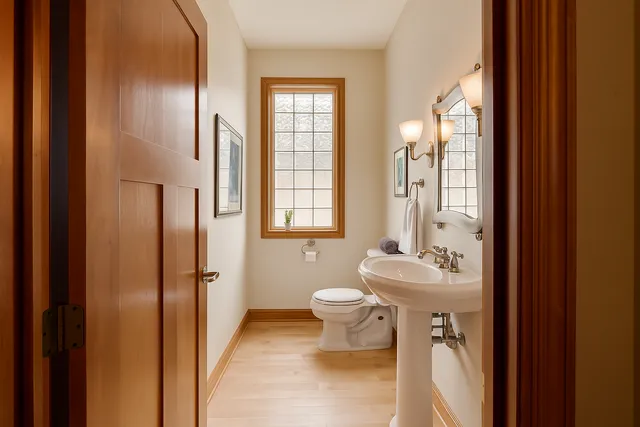 $624,000 | 121 Viking Court, Mankato, MN 56001