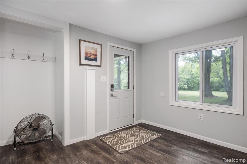 1765 East Predmore Road Oakland, MI 48363 - Photo 9 of 65