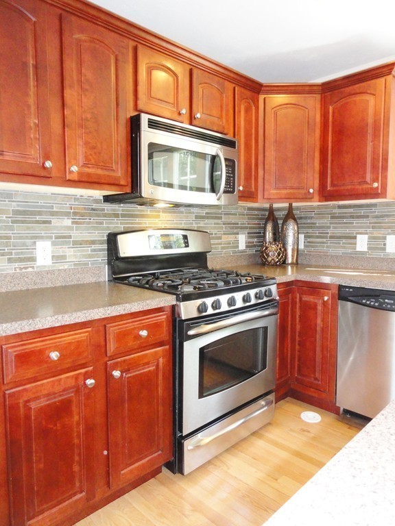20 Marjorie Lane Rutland, MA 01543 - Photo 9 of 30 Gallery Image 9