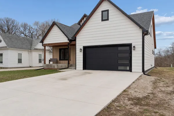 $589,000 | 97 8th Street South, Northwood, IA 50459