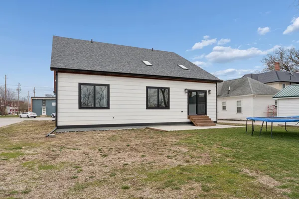 $589,000 | 97 8th Street South, Northwood, IA 50459