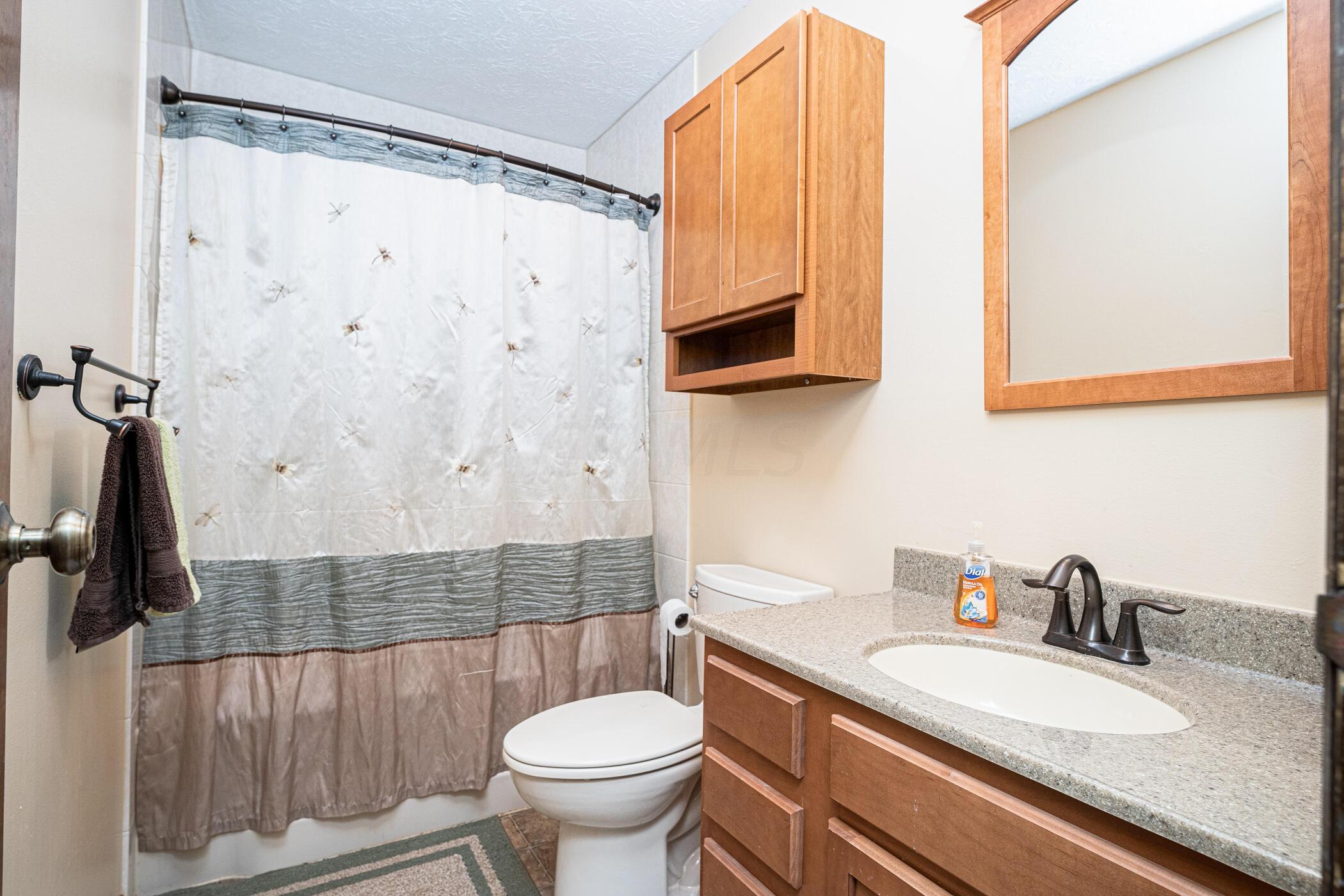 620 Cherrington Road Westerville, OH 43081 - Photo 31 of 52 620 Cherrington Rd Westerville 052