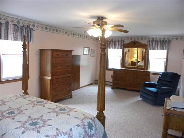 27 Haggerty Road Charlton, MA 01507 - Photo 10 of 29