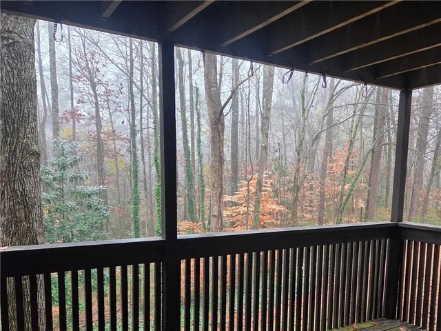 $1,950 | 2105 Cumberland Court Southeast, Smyrna, GA 30080