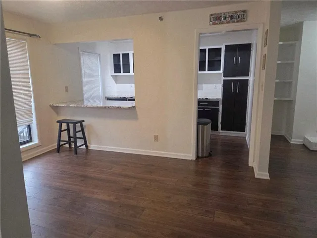 $1,950 | 2105 Cumberland Court Southeast, Smyrna, GA 30080