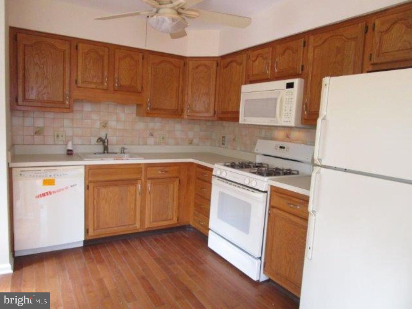 417 Delanco Road Beverly, NJ 08010 - Photo 15 of 19