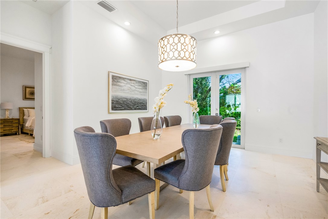 30 Strand Drive Vero Beach, FL 32963 - Photo 9 of 36 Gallery Image 9