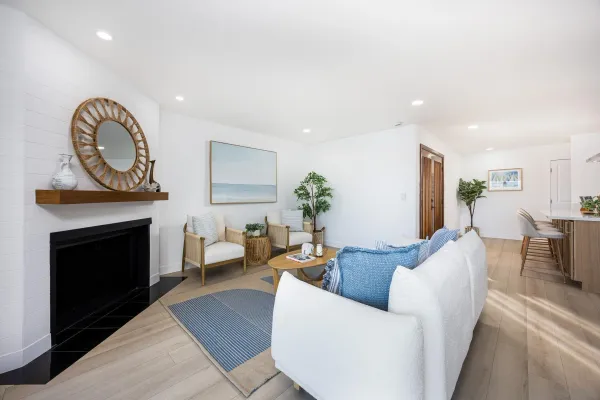 $1,998,000 | 38 Antigua Court, Coronado, CA 92118