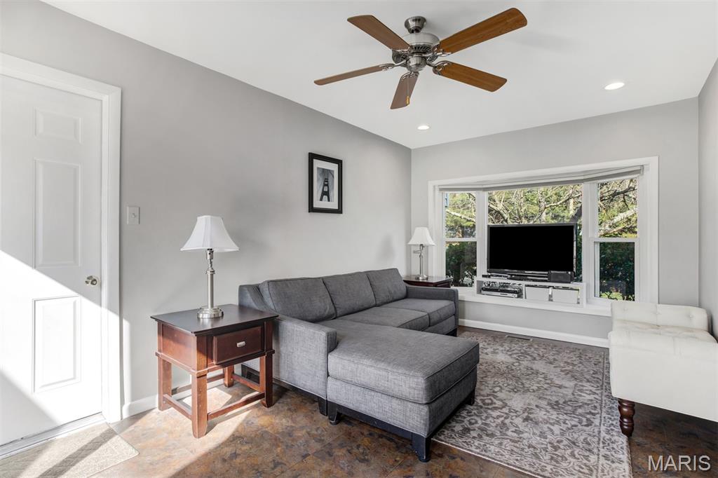347 Dielman Road St. Louis, MO 63132 - Photo 26 of 58 Gallery Image 26