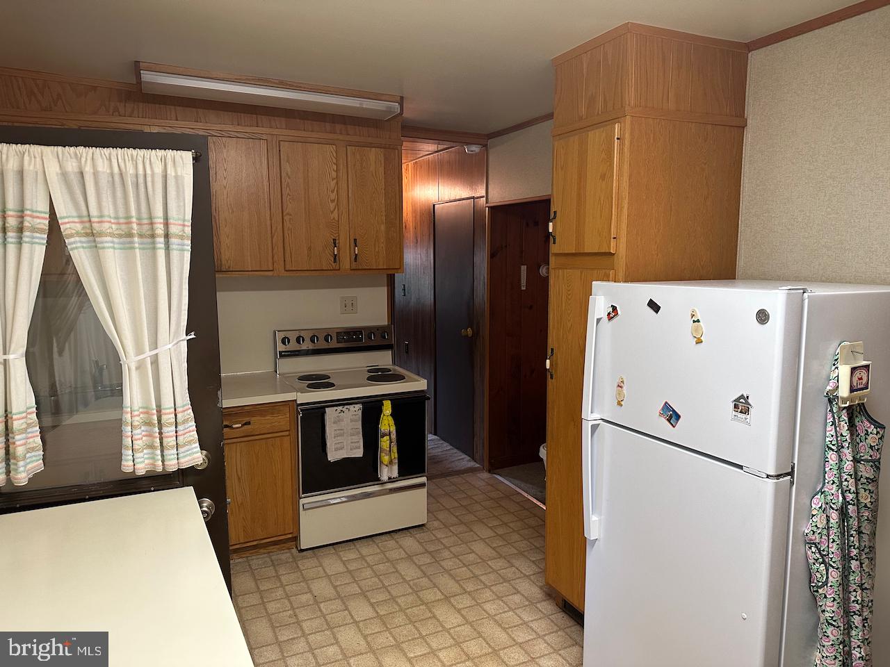 817 Bridge Street Spring City, PA 19475 - Photo 12 of 30 Gallery Image 12
