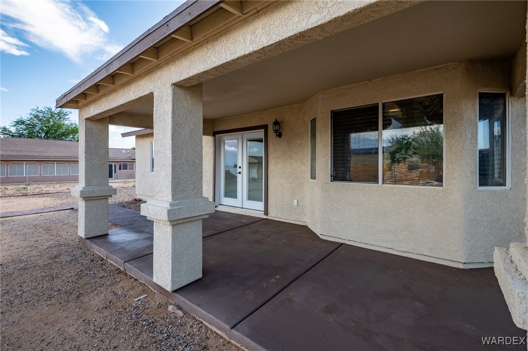 3648 North Neptune Road Golden Valley, AZ 86413 - Photo 18 of 31 Patio