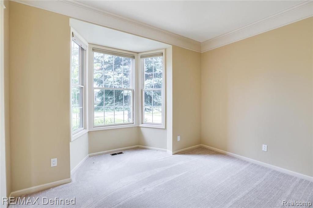 3788 Woodmonte Drive Rochester, MI 48306 - Photo 12 of 50