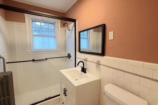 $2,400 | 183 Willis Avenue, Unit 2, Medford, MA 02155