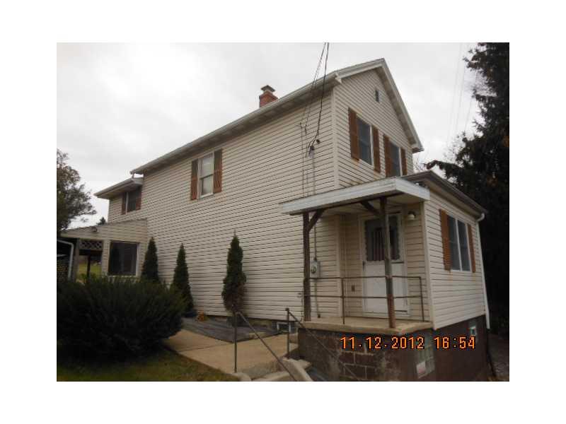 1060 Sun Valley Road Irwin, PA 15642 - Photo 16 of 20 Other. Side