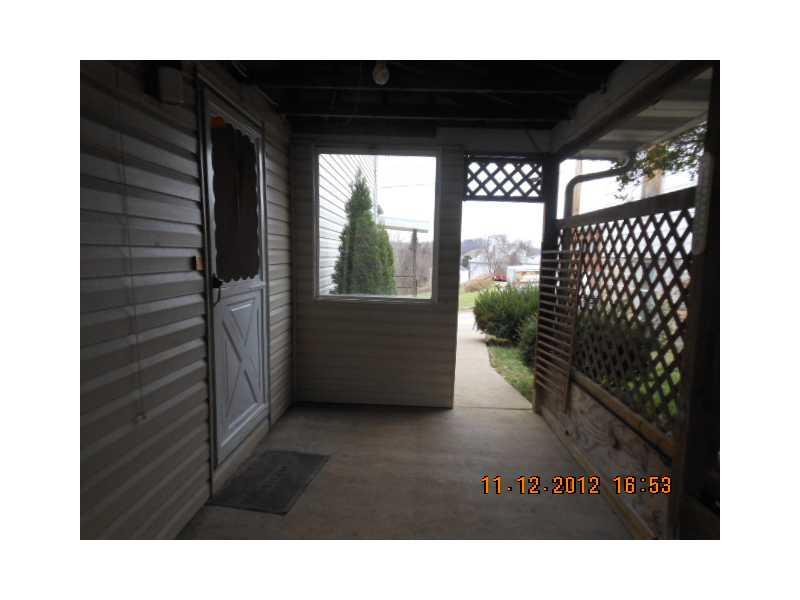 1060 Sun Valley Road Irwin, PA 15642 - Photo 18 of 20 Patio/Deck.
