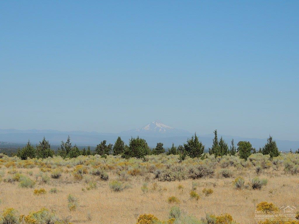 15884 South W Brasada Ranch Road Powell Butte, OR 97753 - Photo 1 of 15 Primary Photo