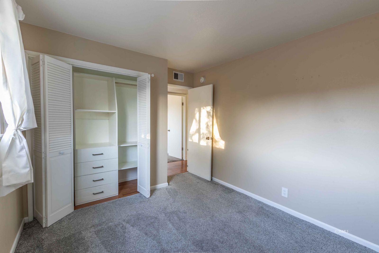 325 South Margalo Street Ridgecrest, CA 93555 - Photo 24 of 33 Gallery Image 24