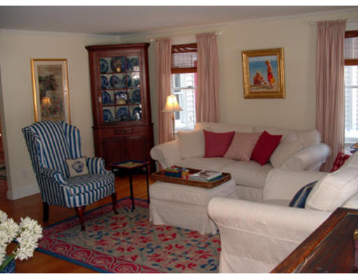 74 Brookside Road Needham, MA 02492 - Photo 4 of 12
