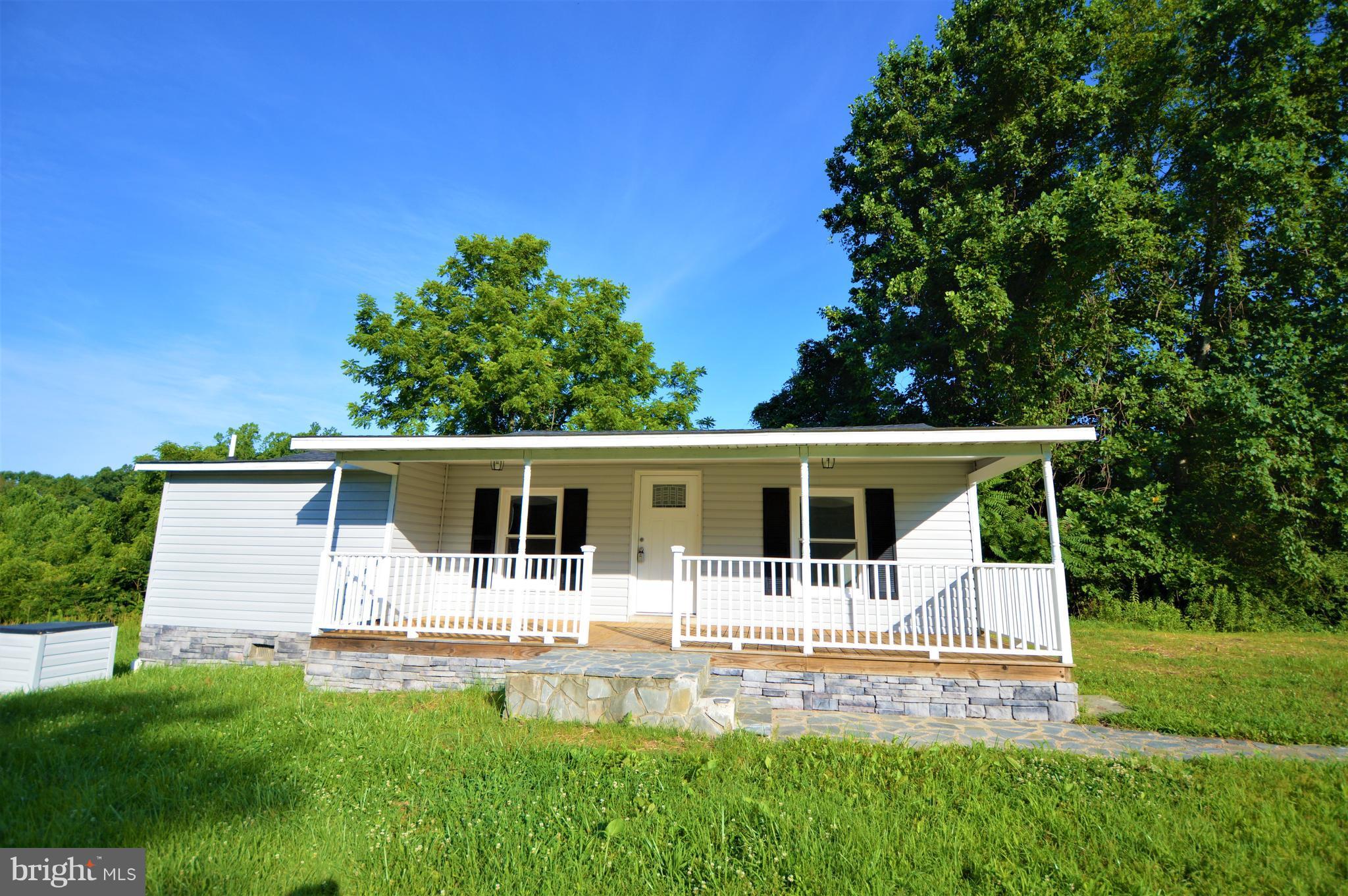 211 Sandy Ridge Road Fredericksburg, VA 22405 - Photo 1 of 24 Exterior (Front)