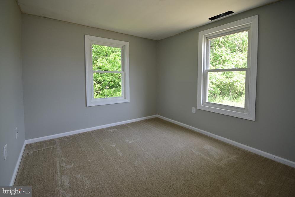 211 Sandy Ridge Road Fredericksburg, VA 22405 - Photo 13 of 24 Bedroom