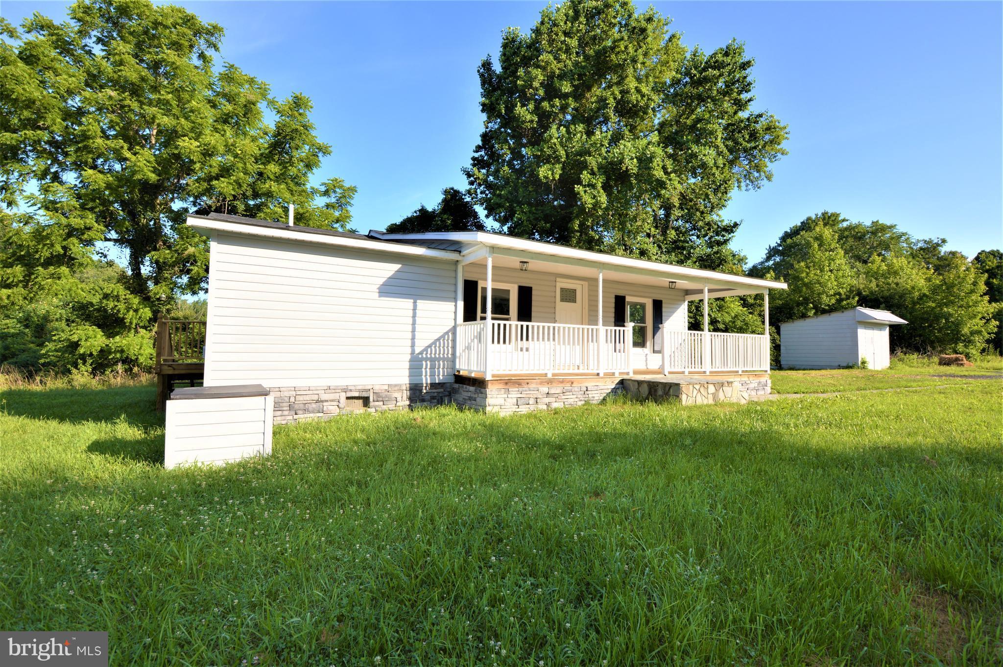 211 Sandy Ridge Road Fredericksburg, VA 22405 - Photo 21 of 24 Exterior (Front)