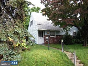 9238 Woodenbridge Road Philadelphia, PA 19114 - Photo 1 of 9 Exterior Front