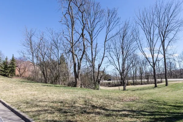 $85,000 | 810 Lammermoor Drive, Staunton, VA 24401