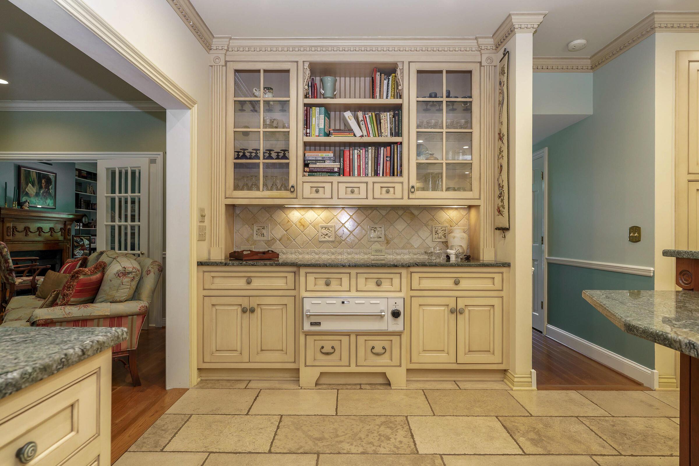 700 Eagle Ridge Powell, OH 43065 - Photo 24 of 80 Kitchen