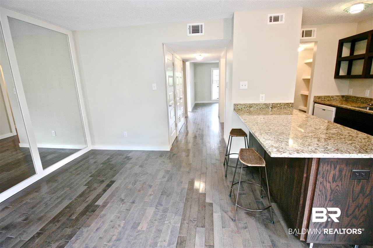 2901 Grant Street, Unit 2703 Mobile, AL 36606 - Photo 11 of 46