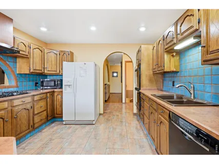 $600,000 | 11 James Circle, Longmont, CO 80501