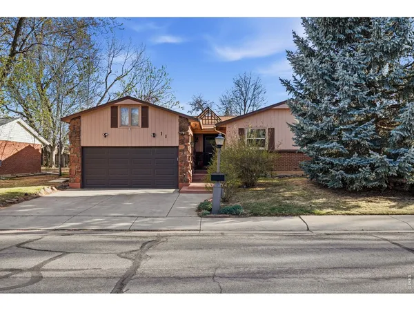 $600,000 | 11 James Circle, Longmont, CO 80501