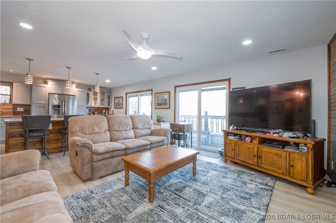 30857 Berry Road Stover, MO 65078 - Photo 11 of 58 Living on main