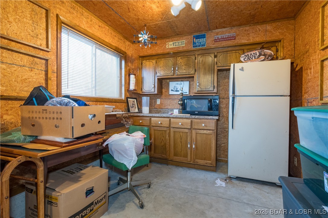 30857 Berry Road Stover, MO 65078 - Photo 57 of 58 Office / Kitchen inside of shop