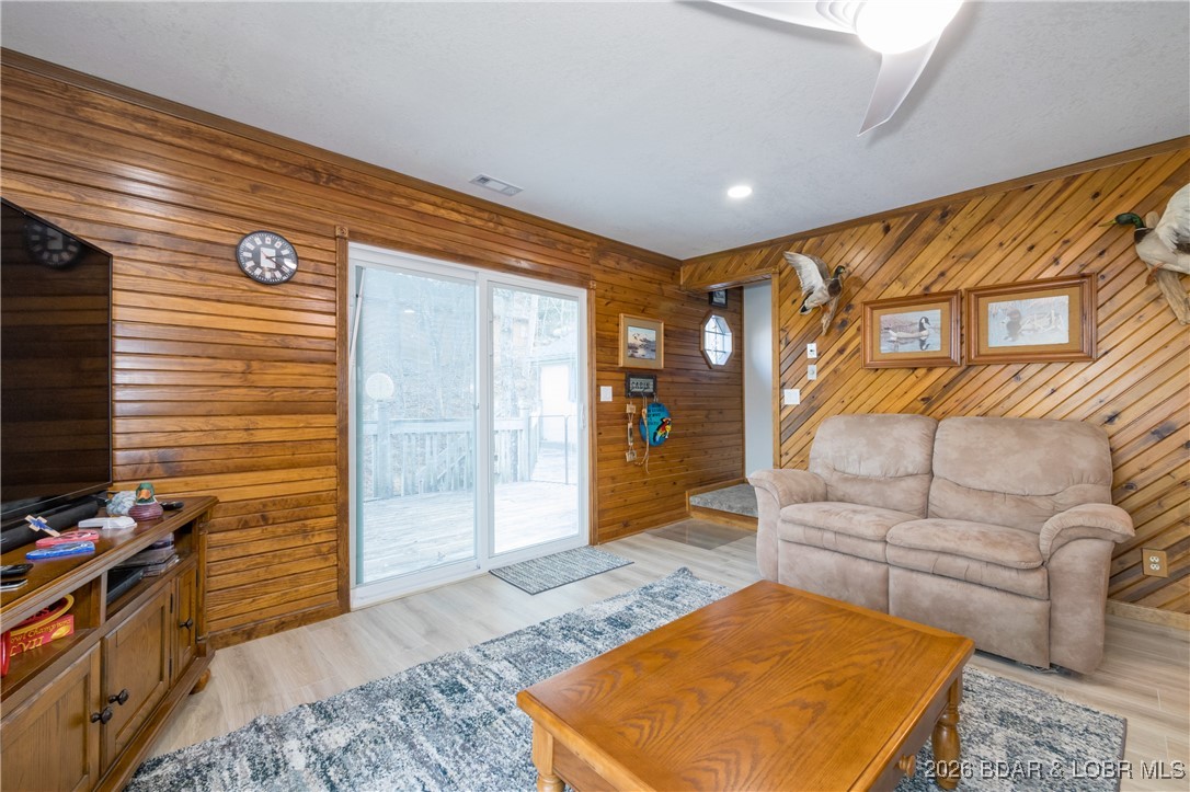 30857 Berry Road Stover, MO 65078 - Photo 9 of 58 Living on main