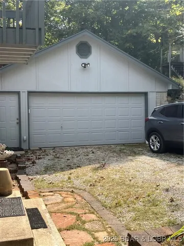 $660,000 | 30857 Berry Road, Stover, MO 65078