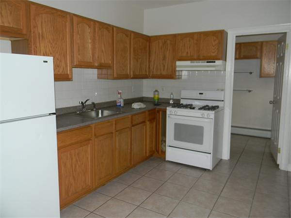 808 Walnut Street Fall River, MA 02720 - Photo 5 of 8