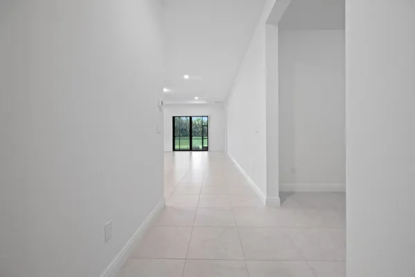 $3,700 | 5546 St Armands Way, Westlake, FL 33470