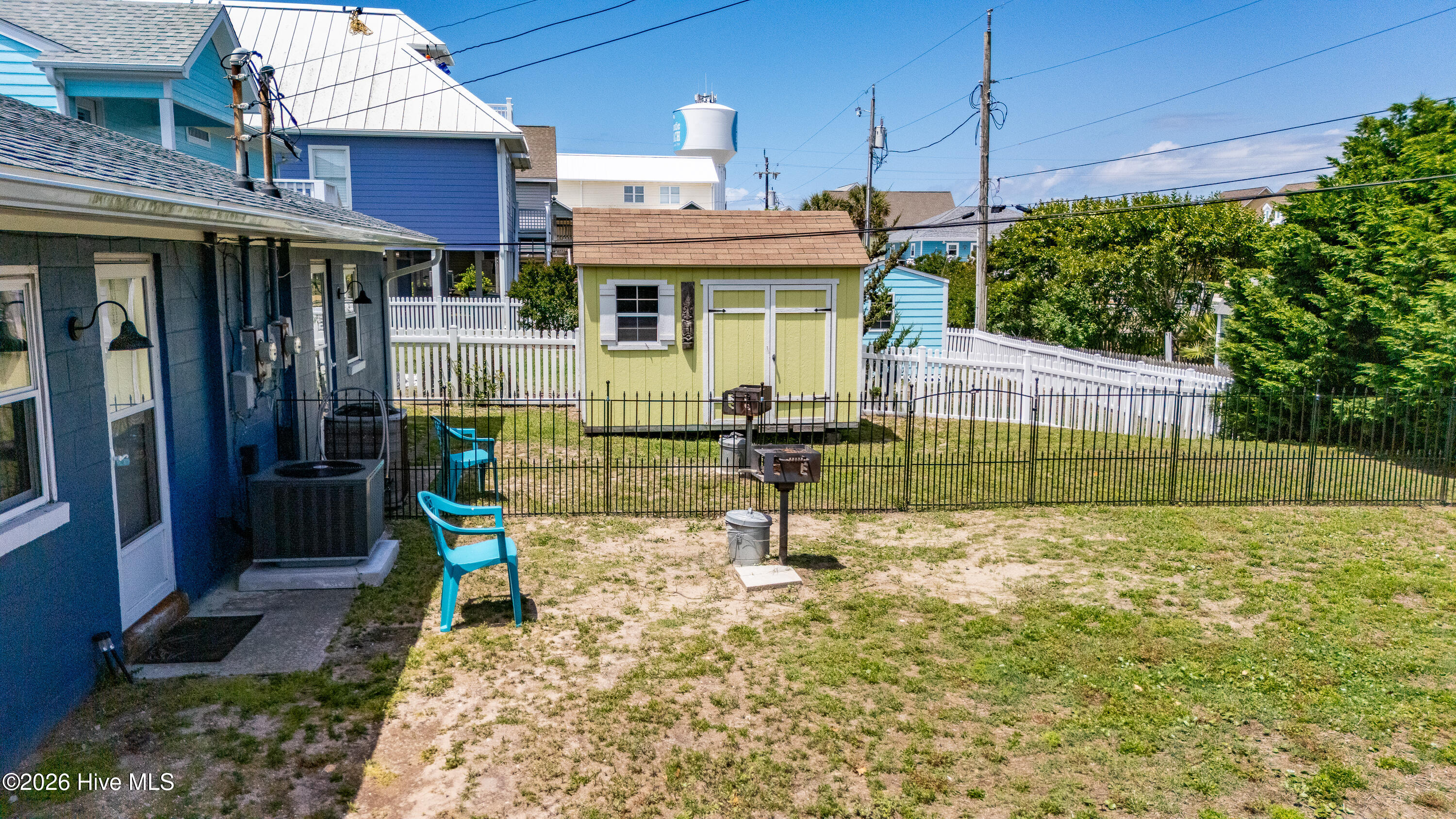 207 East Terminal Boulevard Atlantic Beach, NC 28512 - Photo 34 of 69 Backyard View