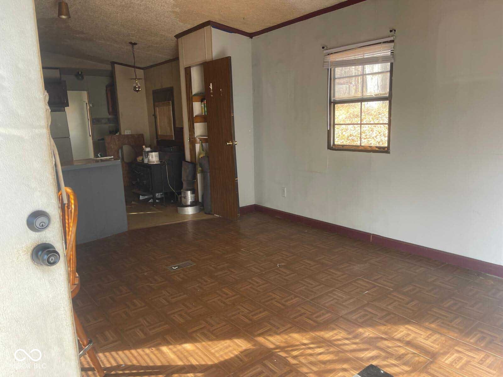11077 Rader Lane Solsberry, IN 47459 - Photo 11 of 30 Gallery Image 11