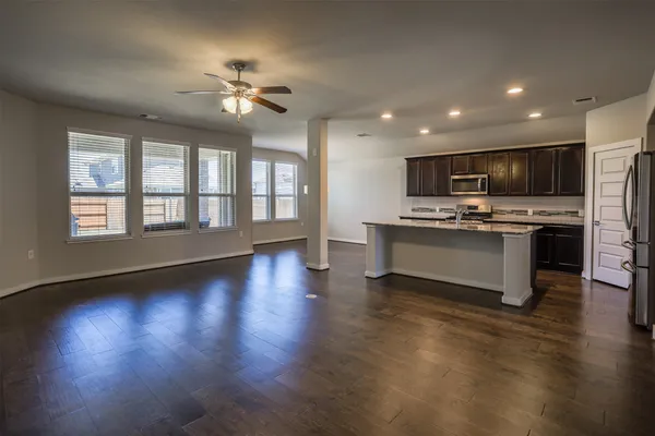 $2,800 | 7108 Garnet Mill Lane, Austin, TX 78744