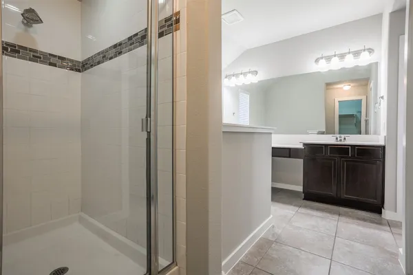 $2,800 | 7108 Garnet Mill Lane, Austin, TX 78744