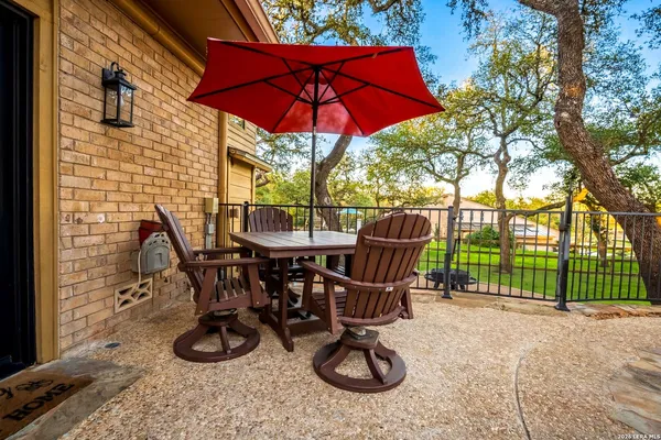 $1,325,000 | 29274 Seabiscuit Drive, Fair Oaks Ranch, TX 78015