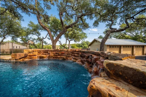 $1,325,000 | 29274 Seabiscuit Drive, Fair Oaks Ranch, TX 78015