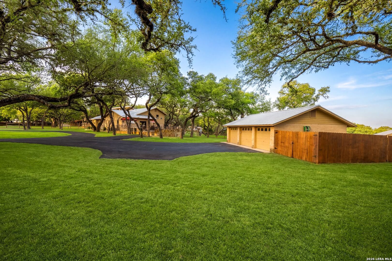 29274 Seabiscuit Drive Fair Oaks Ranch, TX 78015 - Photo 72 of 86