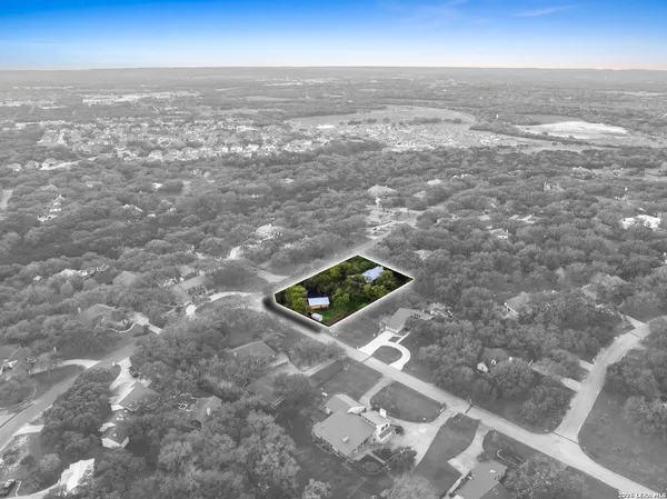 $1,325,000 | 29274 Seabiscuit Drive, Fair Oaks Ranch, TX 78015