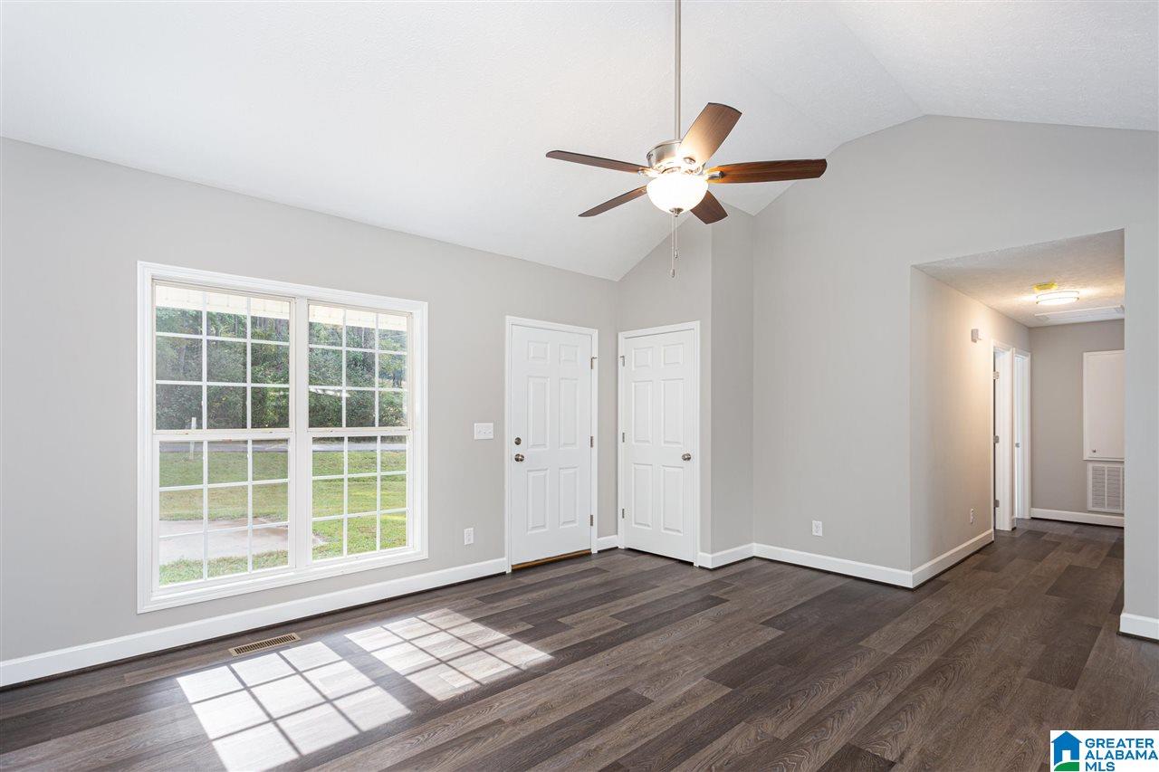 3581 Grayton Road Ohatchee, AL 36271 - Photo 10 of 37