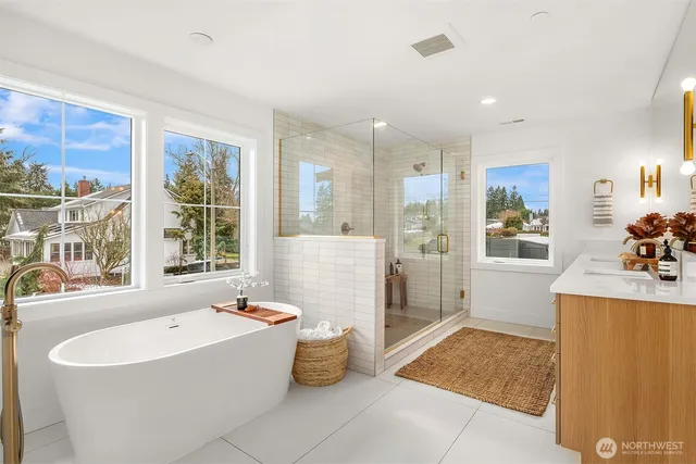 $2,295,000 | 13779 Northeast 101st Street, Kirkland, WA 98033