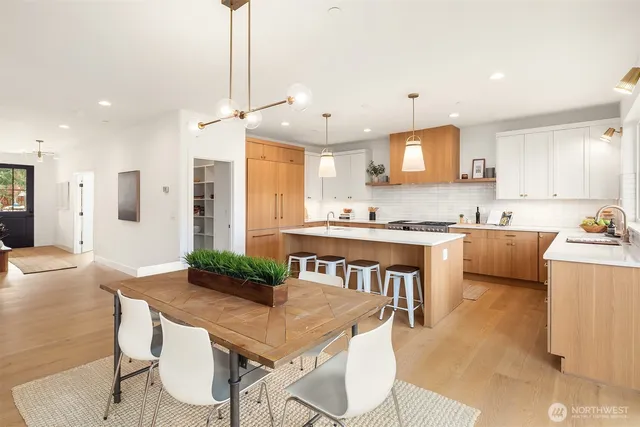 $2,295,000 | 13779 Northeast 101st Street, Kirkland, WA 98033