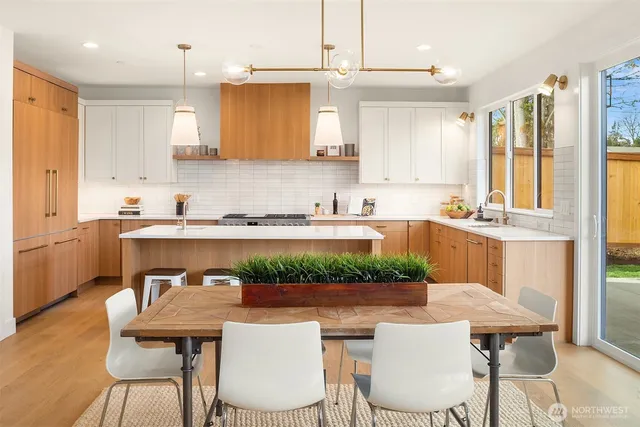 $2,295,000 | 13779 Northeast 101st Street, Kirkland, WA 98033